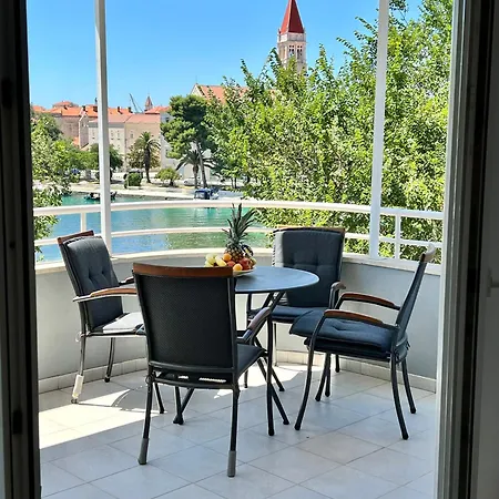 아파트 The View *