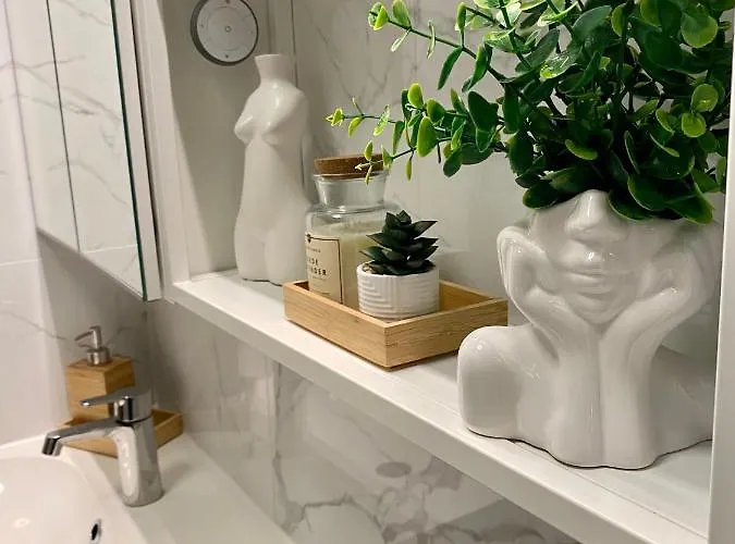 The View Apartment *